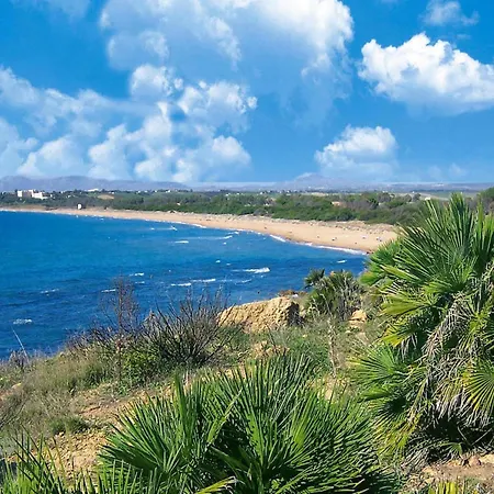 In Sicily Near Sandy